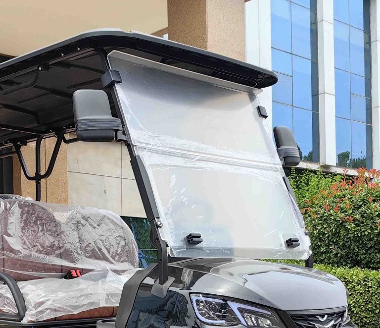 https://www.bak-ev.com/wp-content/uploads/2024/08/G-C42-Golf-Cart-Detail-View-Front-windscreen.jpg